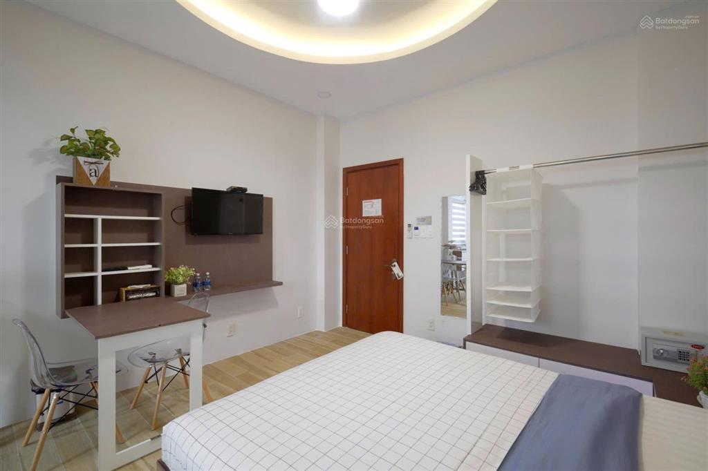 Cho thuê căn hộ 1pn tách bếp trần hưng đạo, quận 1 | gần bùi viện chợ bến thành nguyễn huệ