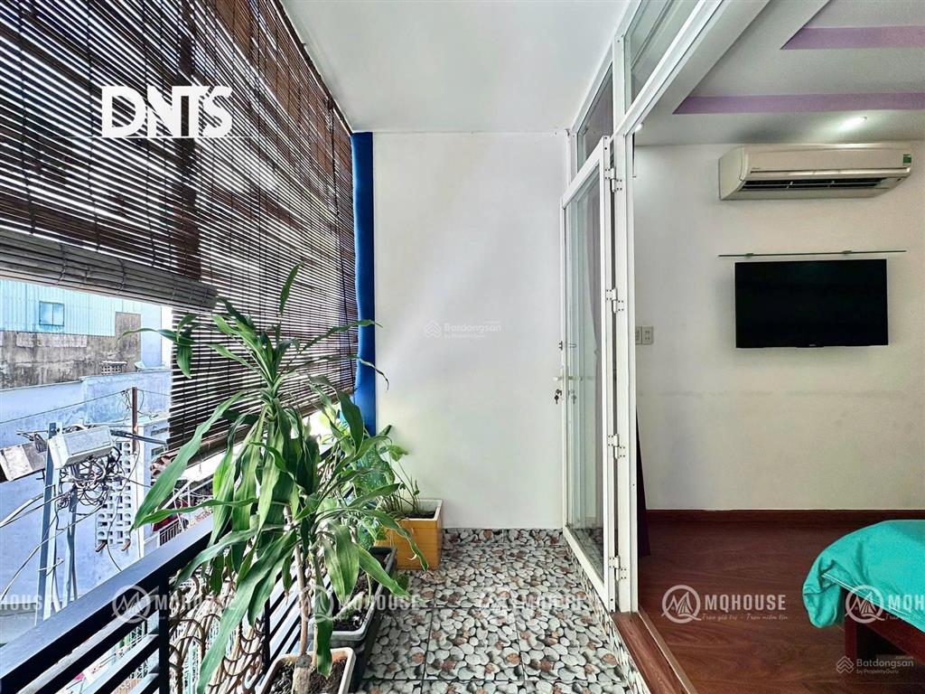 Cho thuê chdv studio 30m ban công thoáng có dọn dẹp vệ sinh đề thám quận 1  gần bùi viện