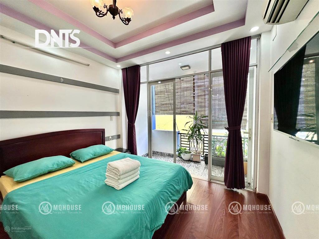 Cho thuê chdv studio 30m ban công thoáng có dọn dẹp vệ sinh đề thám quận 1  gần bùi viện
