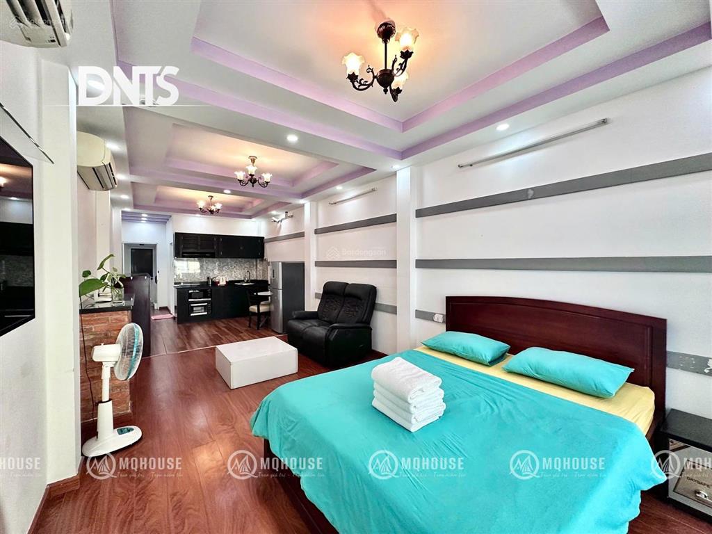 Cho thuê chdv studio 30m ban công thoáng có dọn dẹp vệ sinh đề thám quận 1  gần bùi viện