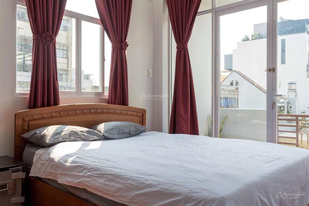 Cho thuê chdv studio 30m ban công thoáng có dọn dẹp vệ sinh đề thám quận 1  gần bùi viện