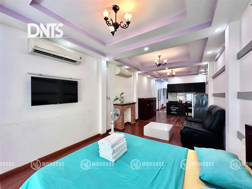 Cho thuê chdv studio 30m ban công thoáng có dọn dẹp vệ sinh đề thám quận 1  gần bùi viện