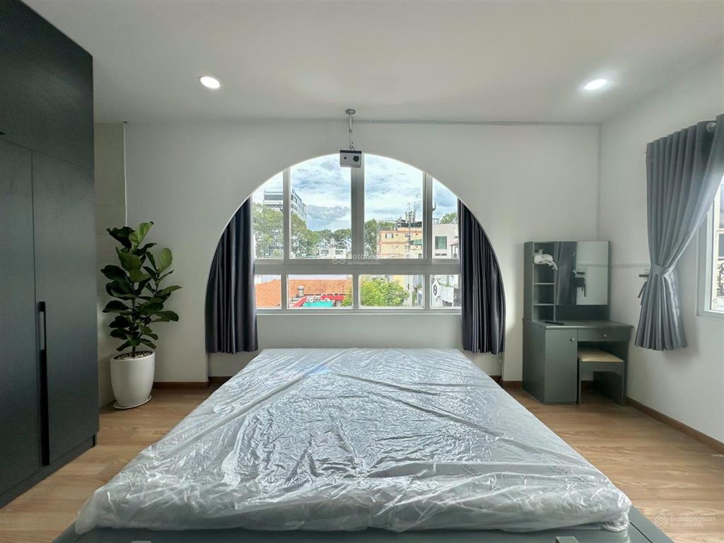 Cho thuê chdv quận 3  1pn rộng 40m có bồn tắm gần ngã sáu phù đổng, công viên 23/9 quận 1