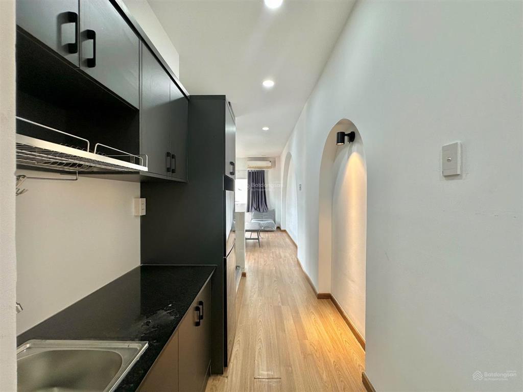 Cho thuê chdv quận 3  1pn rộng 40m có bồn tắm gần ngã sáu phù đổng, công viên 23/9 quận 1