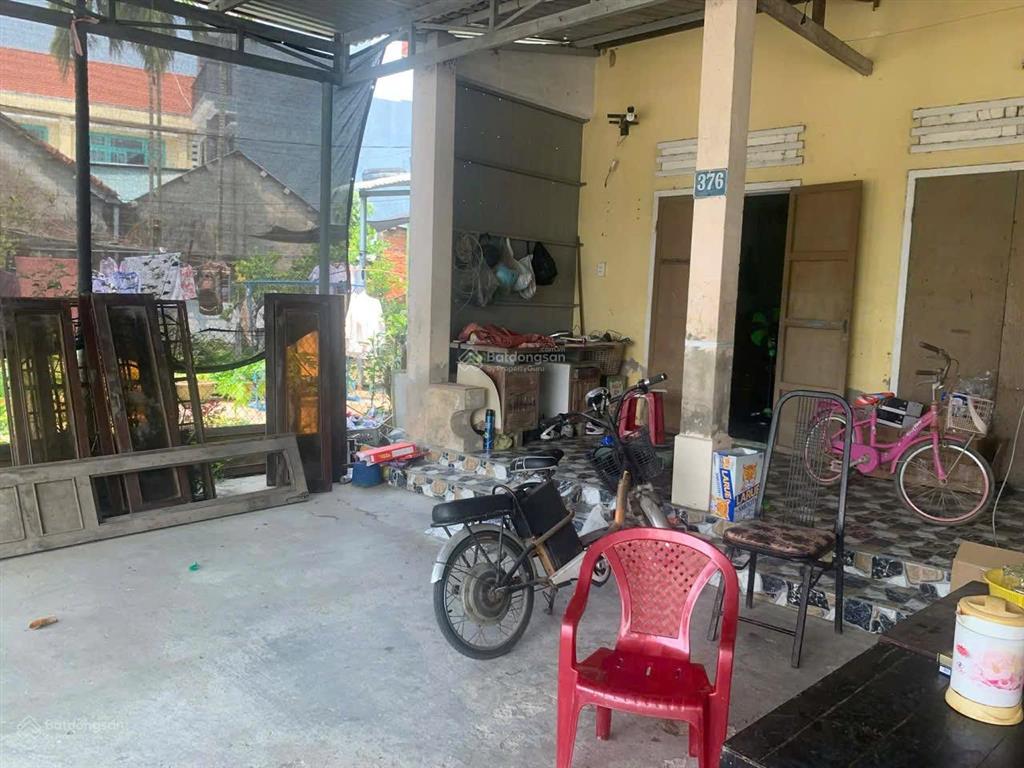 376 hùng vương, hội an
siêu phẩm bán đất tặng nhà ven sông hùng vương, cơ hội sở hữu đất mặt tiền