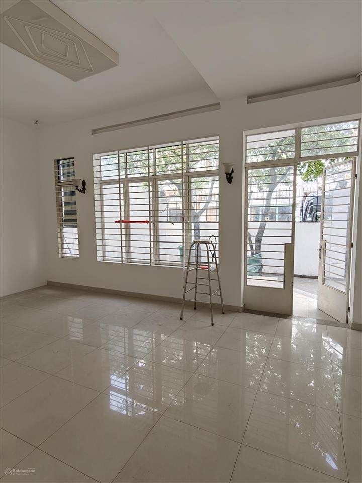 Biệt thự mặt tiền kinh doanh cao thắng  14x10m  7pn  có sân rộng đậu 2 oto