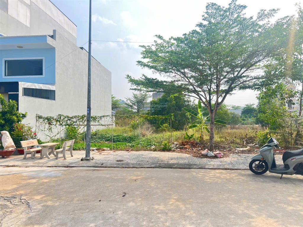 Hàng hiếm! 105m2 (5mx21m) kdc tân đô chủ ngộp bán gấp