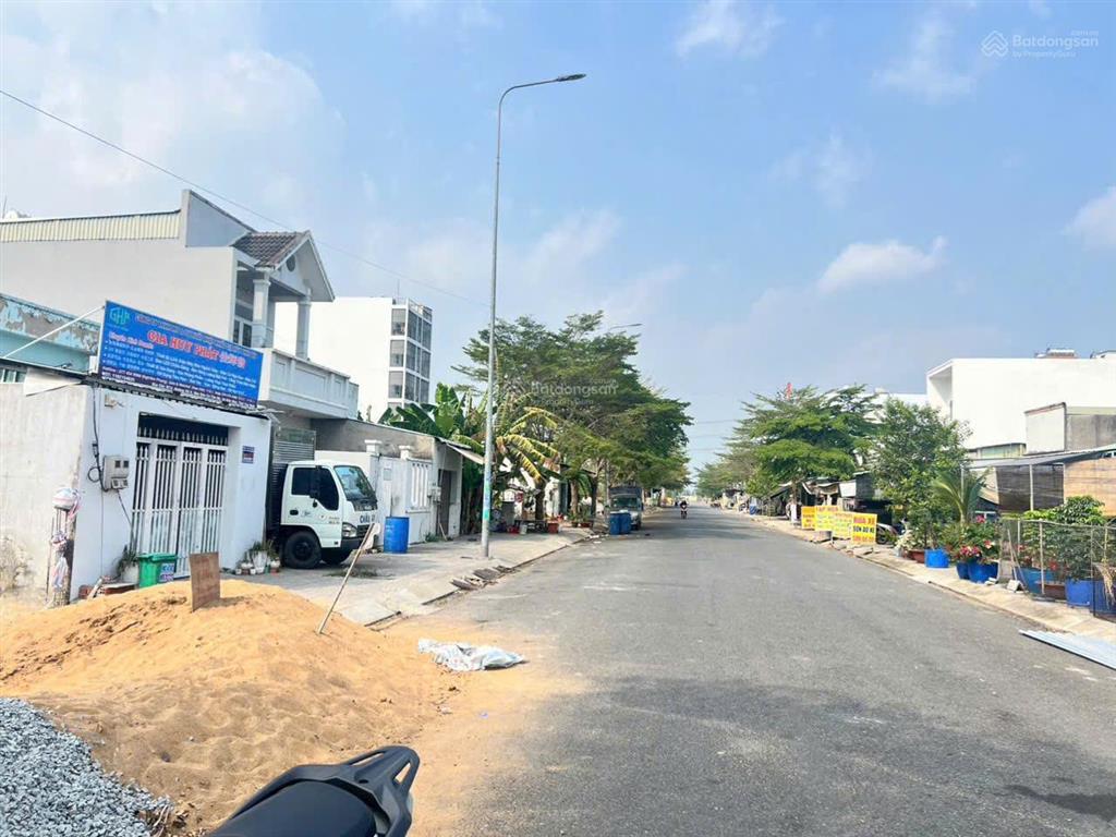 Chủ cần bán nhanh nền đất 130m2, giá 1,68 tỷ còn thương lượng