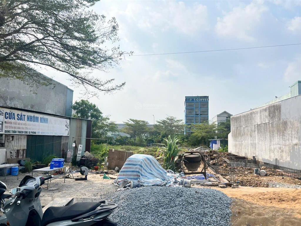 Chủ cần bán nhanh nền đất 130m2, giá 1,68 tỷ còn thương lượng