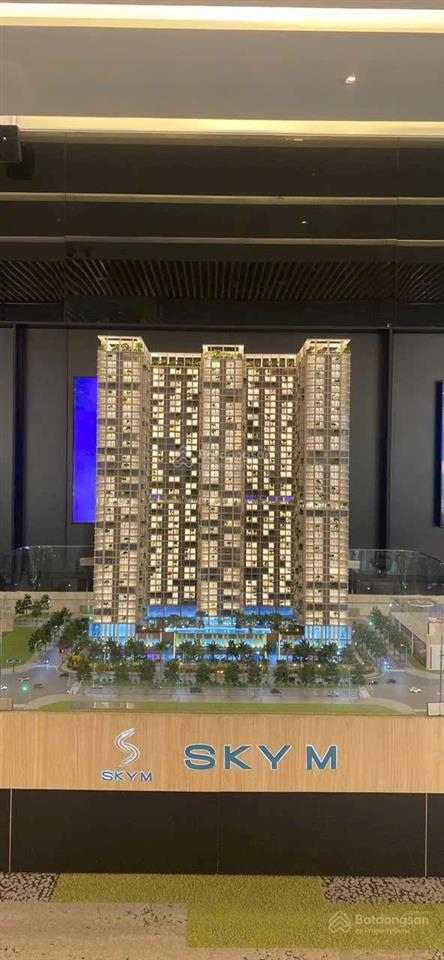 Cc bán gấp studio sky m hướng đn giá cực tốt mua từ đợt 1 mở bán giá 1,850 tỷ