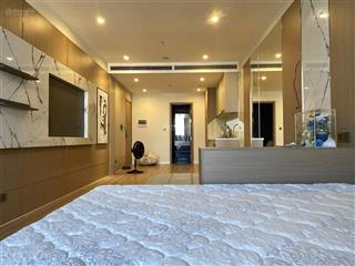 Cc bán gấp căn studio icon40 đông nam diện tích to giá rẻ