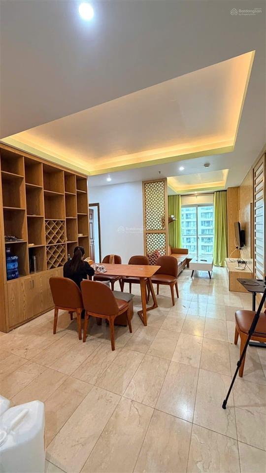 Cc bán gấp căn 3pn bim 17 tầng giá cực tốt