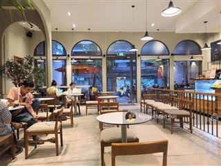 Bán nhà mặt tiền phạm viết chánh f19 ngang 4m x dài 17,5m, 4 tầng, 26 tỷ tin thật 100%