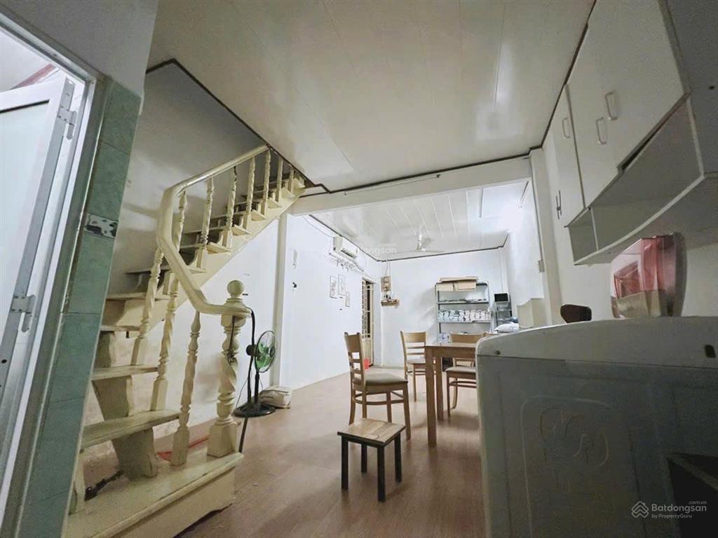 Bán nhà hẻm 3 gác đường phan văn hân, 2 tầng, sát chợ thị nghè, tin thật 100%