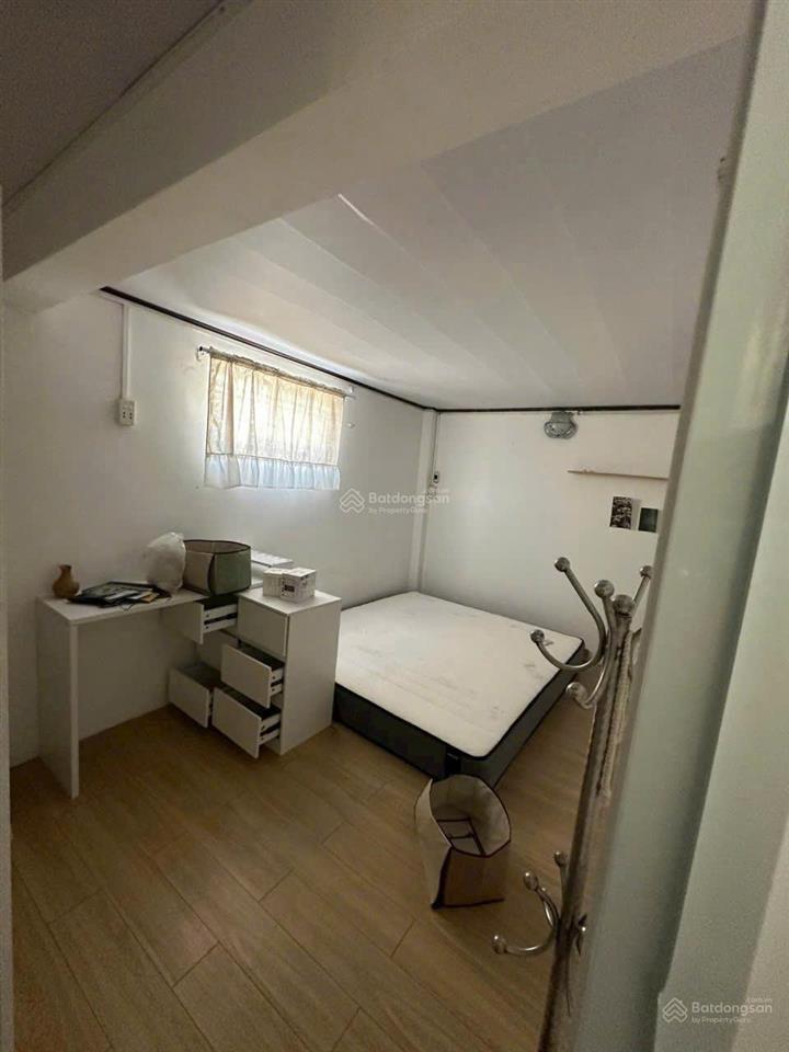 Bán nhà hẻm 3 gác đường phan văn hân, 2 tầng, sát chợ thị nghè, tin thật 100%