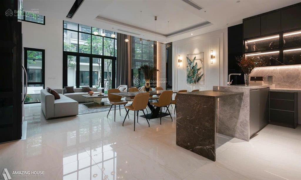 Bán nhà 3 tầng 4mx33,3m mặt tiền lê quang định