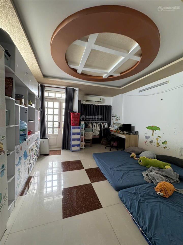Bán nhà hẻm ô tô 8m, kết cấu đẹp 4,5x24m, 5 tầng hoàn công nguyễn văn khối