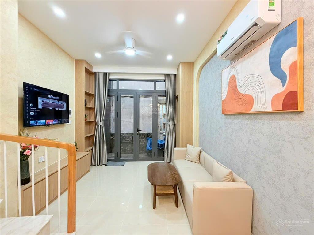 |hẻm 3 gác  sát q1| bán nhà 2 tầng đường ngô tất tố