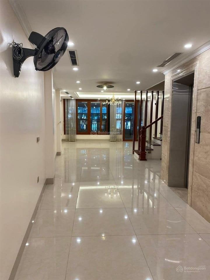 Nhà mặt phố 108m nhật chiêu x 7 tầng  mt 6,7m  giá chào 108 tỷ ( có thương lượng)