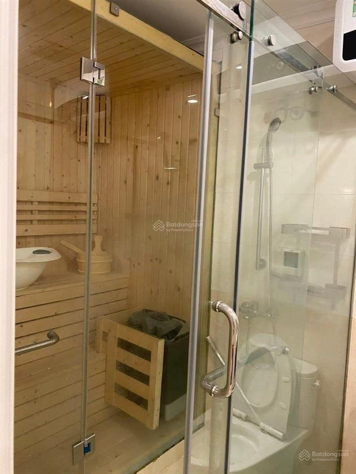 Nhà mặt phố 108m nhật chiêu x 7 tầng  mt 6,7m  giá chào 108 tỷ ( có thương lượng)