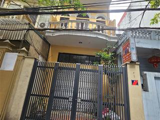 Nhà phố hoàng quốc việt  52m  3 tầng  mt 4,3m  có sân trước nhà  ô tô tránh  15,5 tỷ có tl