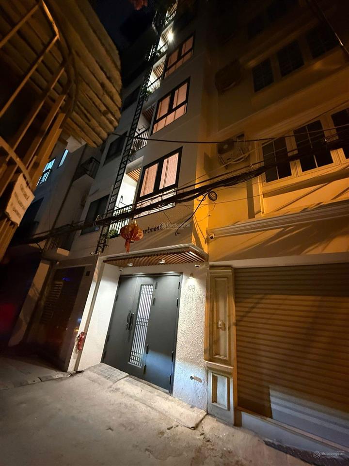 Tòa apartment  lạc long quân  tây hồ  46,5m  7 tầng  10 phòng  điện năng lượng mt  19,8 tỷ