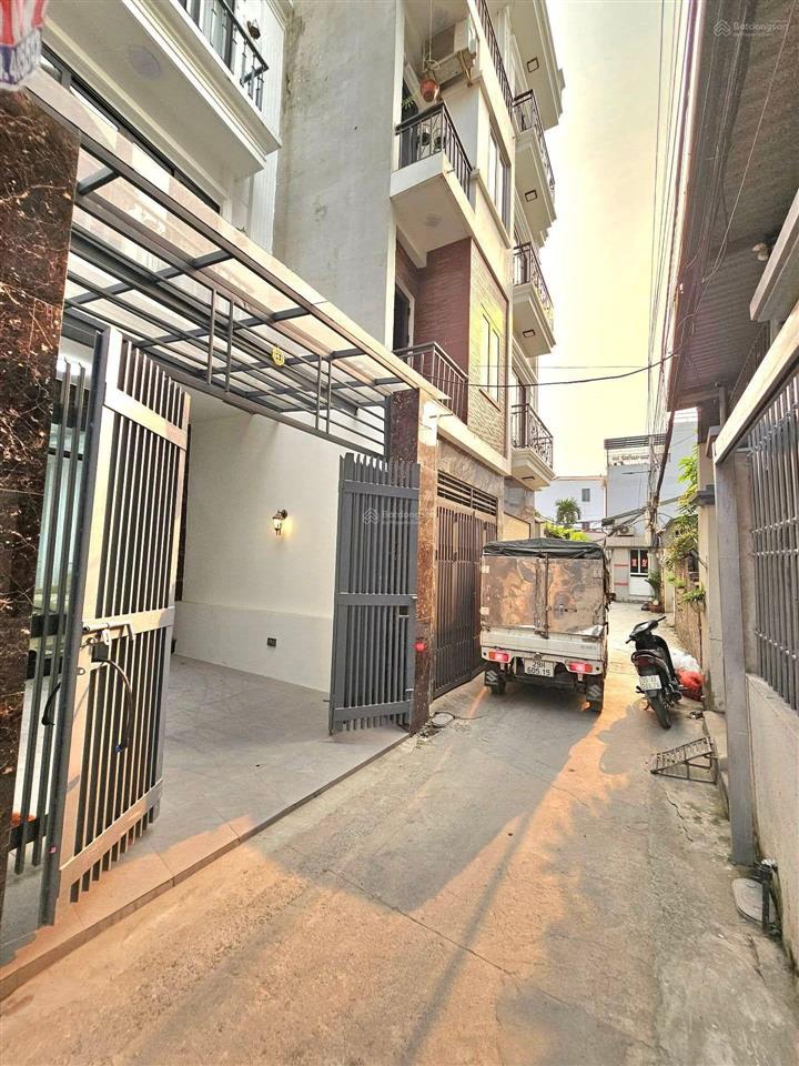 Ngũ hiệp ngọc hồi, xe 7 chỗ đỗ cửa, 68m2, 4 tầng, 6 tỷ