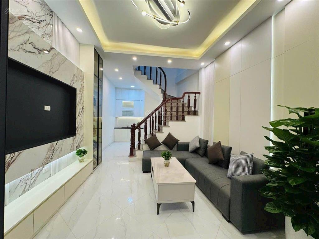 Ngọc hồi, hoàng liệt, 47m2 4 tầng ngõ nông thẳng, 6.3 tỷ sổ riêng