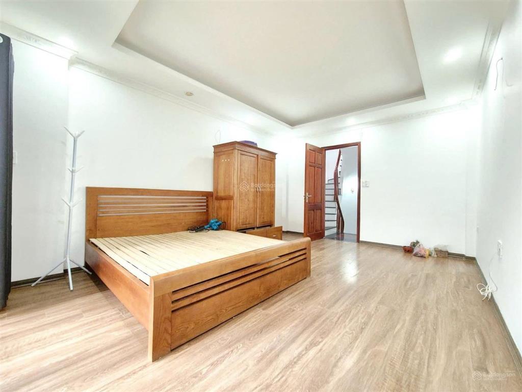 Nhà thanh hà cenco5, dt 38m, 5 tầng, ngõ 3m, 4 tỷ