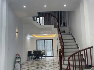 Quỳnh đô,ngọc hồi,gần 47m 2 mặt ngõ,5 tầng,chỉ 5.5 tỷ