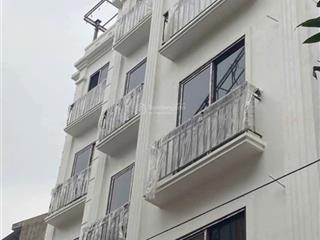 Nhà hữu hòa cầu tó, 50m2, 4.5 tỷ, 5 tầng, chợ ngay đầu ngõ
