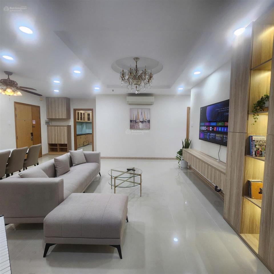 Cần bán căn hộ chung cư him lam 83m2, 2pn, q6, giá 4.4 tỷ,  0943 245 *** huy