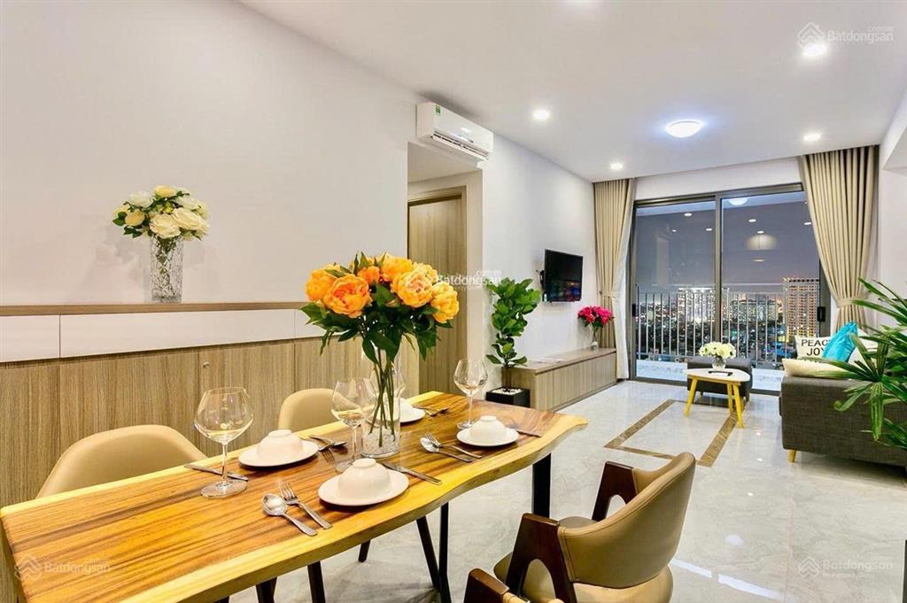 Hiếm có 1 căn lucky palace quận 6 có sổ hồng 82m2, 4.6 tỷ, 2 phòng view đẹp  0943 245 ***