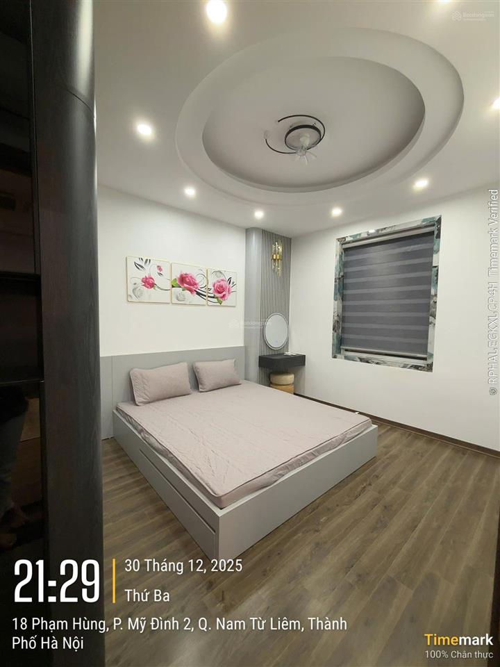 Bán căn hộ 4 phòng ngủ giá 7.5 tỷ nội thất cao cấp tòa big tower số 18 phạm hùng.  0988 669 ***