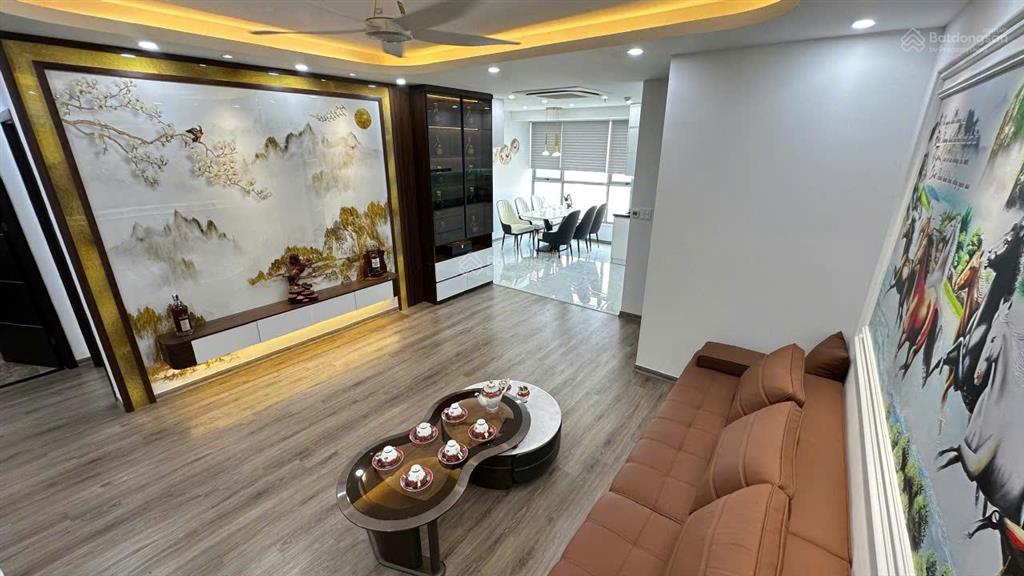 Bán căn hộ condominium 259 yên hòa 90m2, 3 ngủ nhà đẹp ở ngay giá 7.1 tỷ, có slot oto