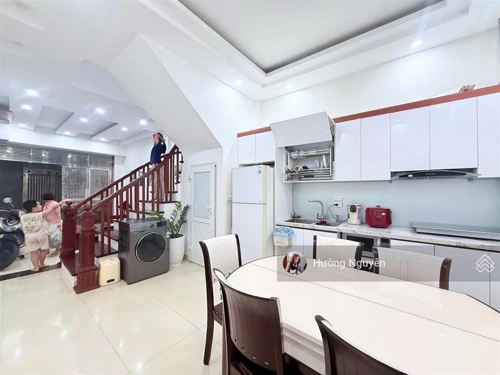 Hiếm  bán nhà trung hòa cầu giấy | phân lô yên tĩnh dân xây chắc chắn, gần vành đai 2.5