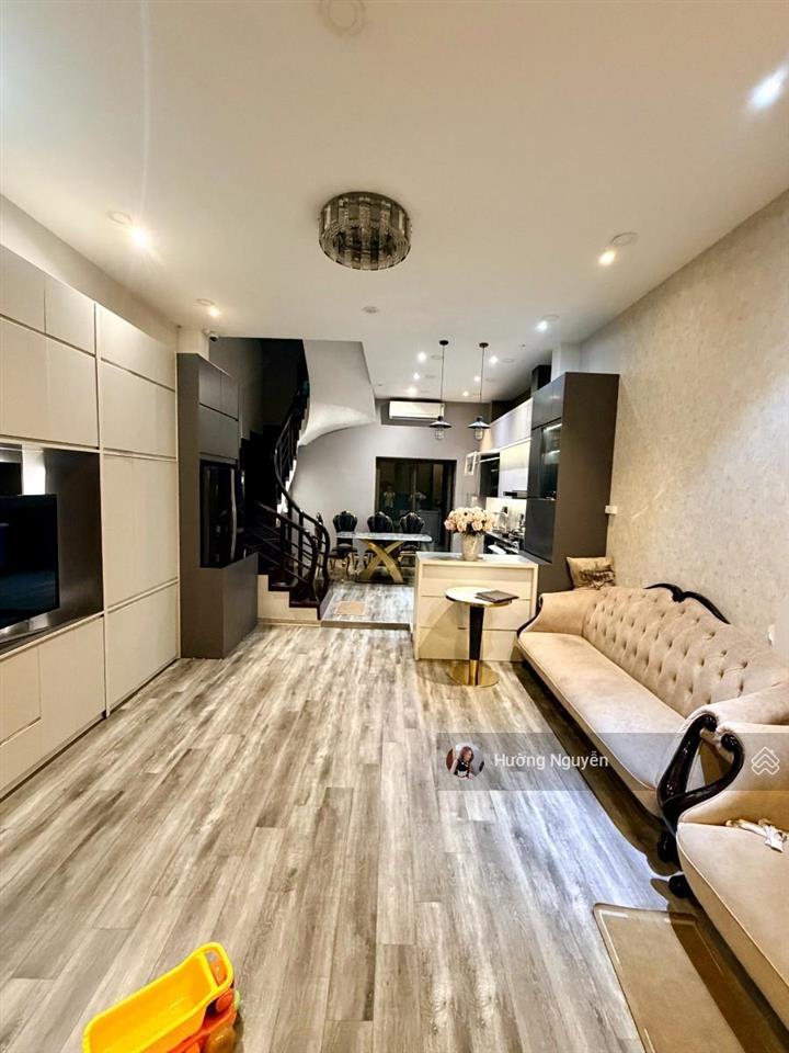 (hiếm) phân lô vip trung kính  gara ô tô  2 thoáng trước sau  nội thất đẹp tiền tỷ