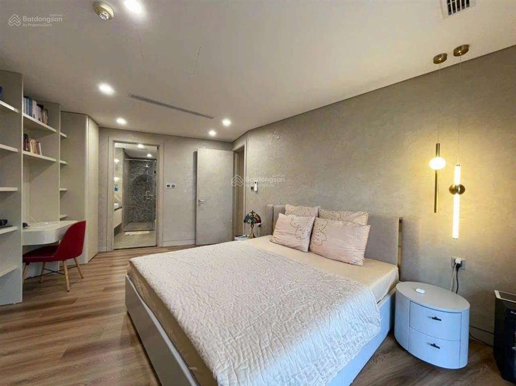 Gia đình có việc gấp cần tiền bán nhanh căn 3 ngủ 104m² green park tower dương đình nghệ