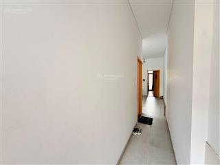 Bán nhà 3 tầng gần nguyễn hữu thọ  cho thuê 20 tr/ tháng