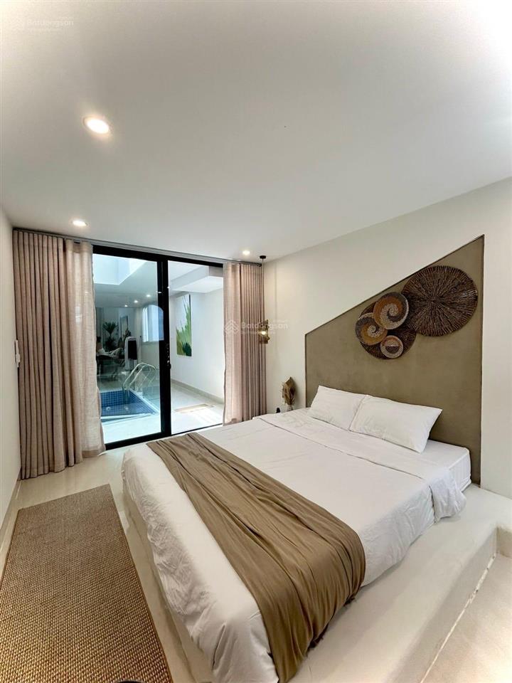 Căn homestay hồ bơi mới 100% ngay sát bãi biển mân thái  dòng tiền 45triệu/tháng