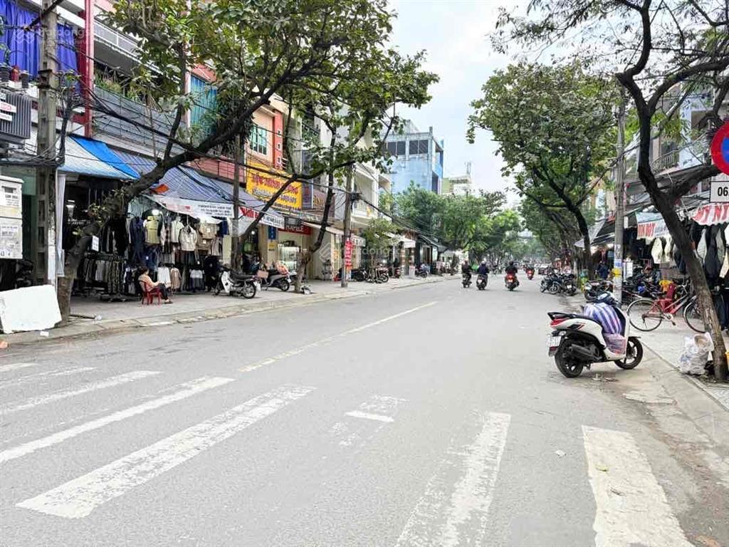 Ngộp bank!! mặt tiền 7,5m gần phan đăng lưu 105m² ( 5x 20,5 ) giá 7,6 tỷ