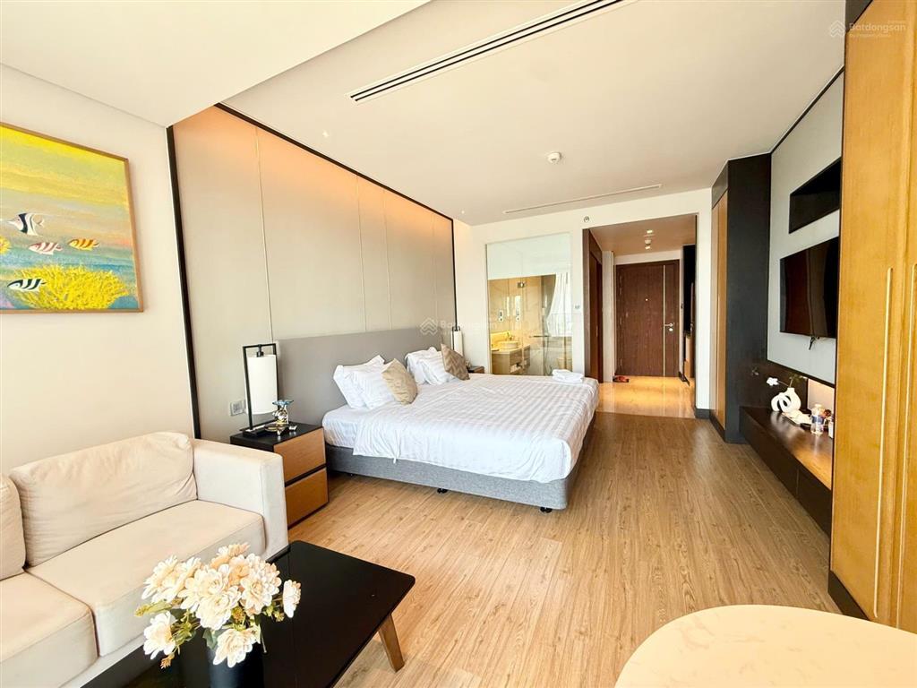 Bán căn hộ view trực diện biển mỹ khê 1 pn  solie ánh dương