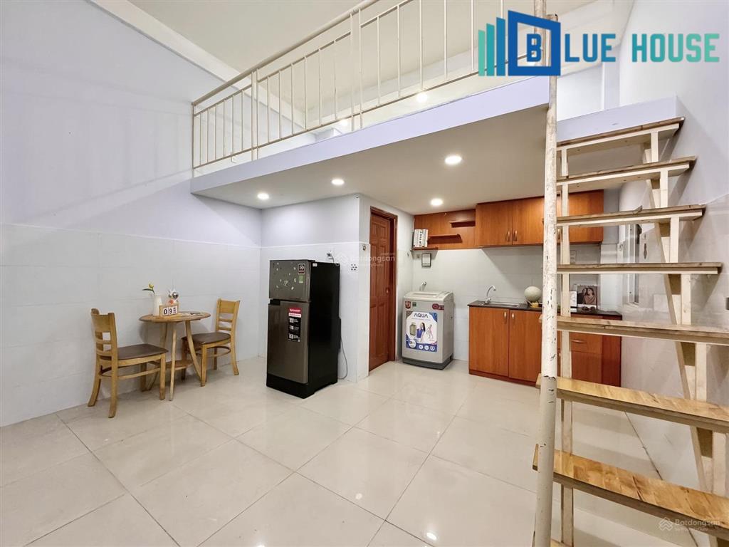 Cho thuê phòng trọ sinh viên  gác cao  rộng rãi  thoáng mát  nằm gần đại học văn hiến