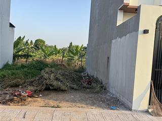 Giảm giá 500 triệu bán gấp nền 90m2 thổ cư, sổ riêng, đường oto phường long phước quận 9 giá 2 tỷ 5