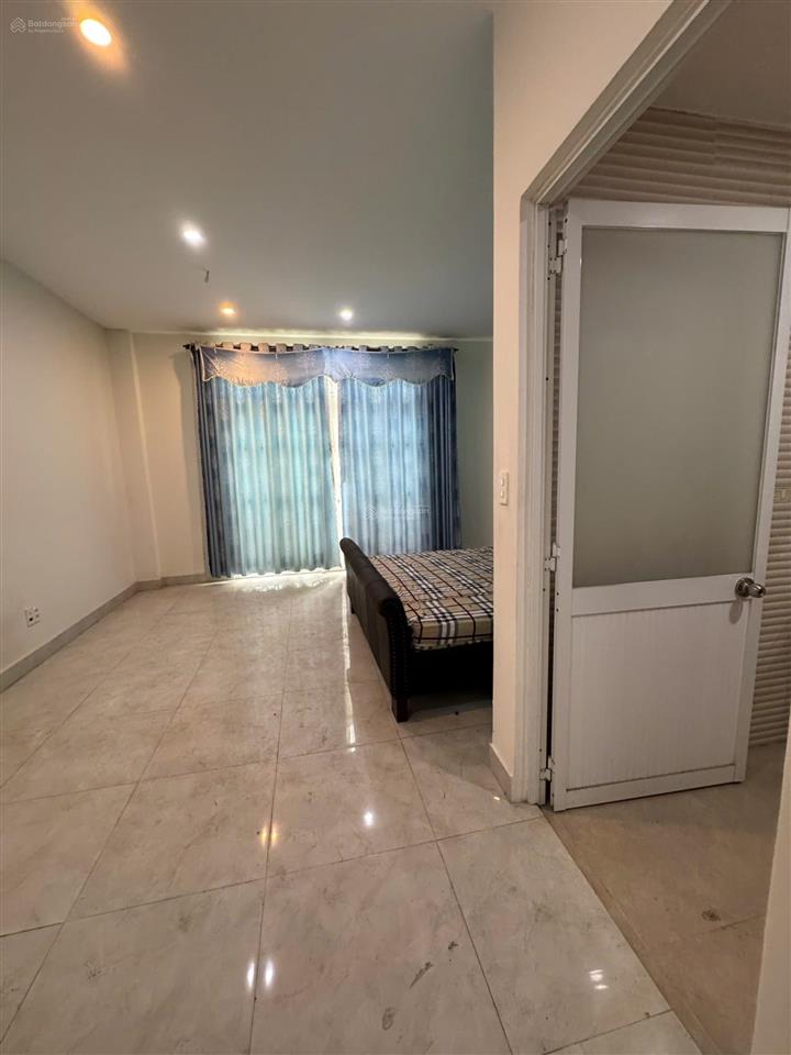 Phòng 35m2 có máy lạnh giá 3 triệu tại phường phú hữu tp thủ đức đi làm kcn cao quận 9 khoảng 05 ph