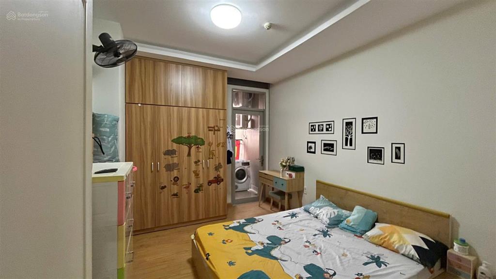 Bán nhà 1 trệt 1 lầu, 2pn2wc, sổ riêng cách đường đỗ xuân hợp 2km phường phú hữu, quận 9 giá 4 tỷ 7
