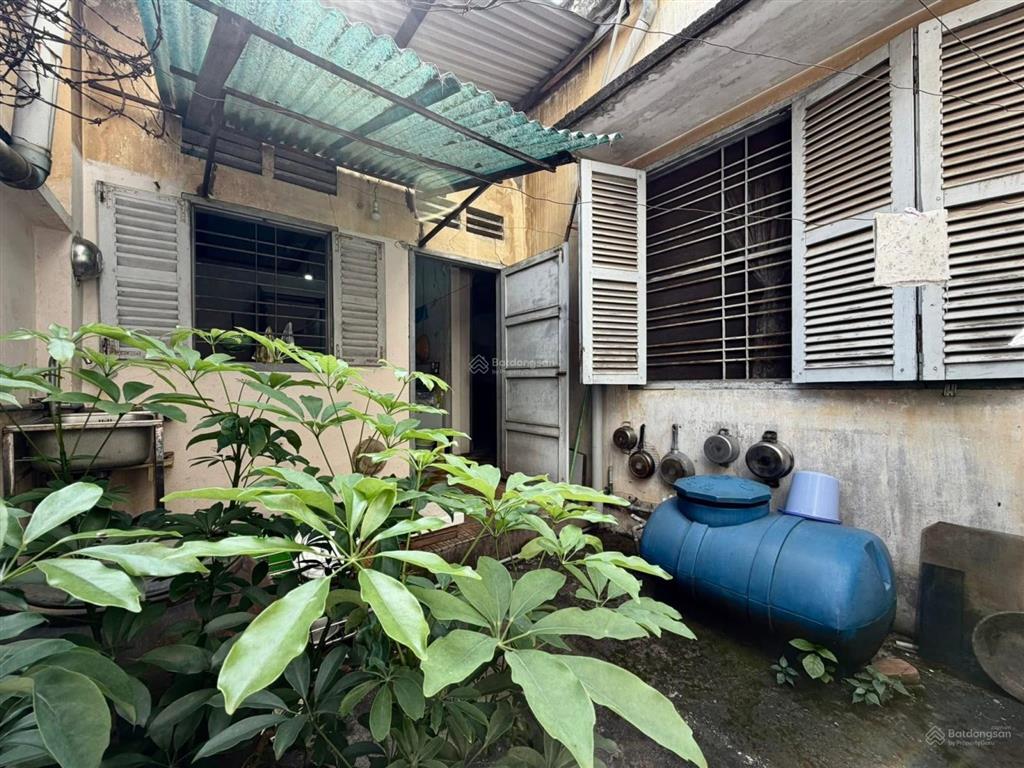 Bà ngoại bán nhà chia tài sản cho con cháu làm ăn 165m2 trung tâm bình thạnh chỉ 22,7 tỷ