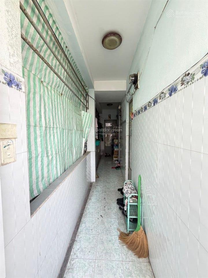Toà nhà chdv 11phòng cho thuê ngay trung tâm bình thạnh đang khai thác giá 9,5tỷ
