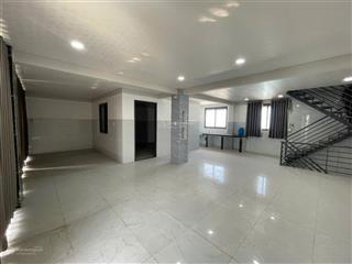 Bán nhà đẹp đường trần văn mười, hóc môn dt 110m2 4 tầng + sân thượng chỉ 8.3 tỷ, 0939 513 ***