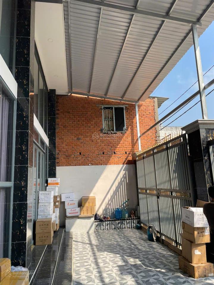 Bán nhà đẹp đường trần văn mười, hóc môn dt 110m2 4 tầng + sân thượng chỉ 8.3 tỷ, 0939 513 ***